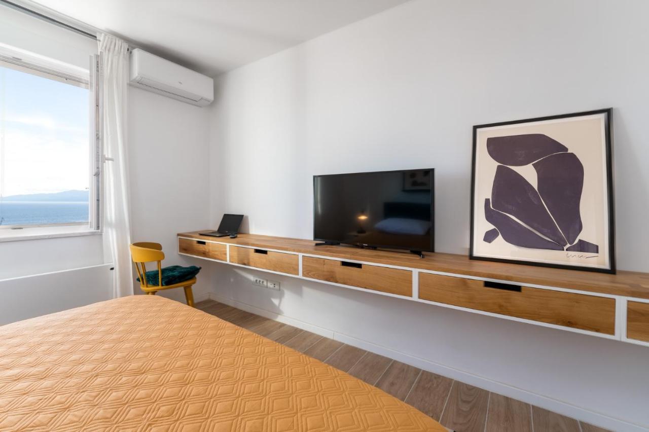 Port Apartment Rijeka Luaran gambar
