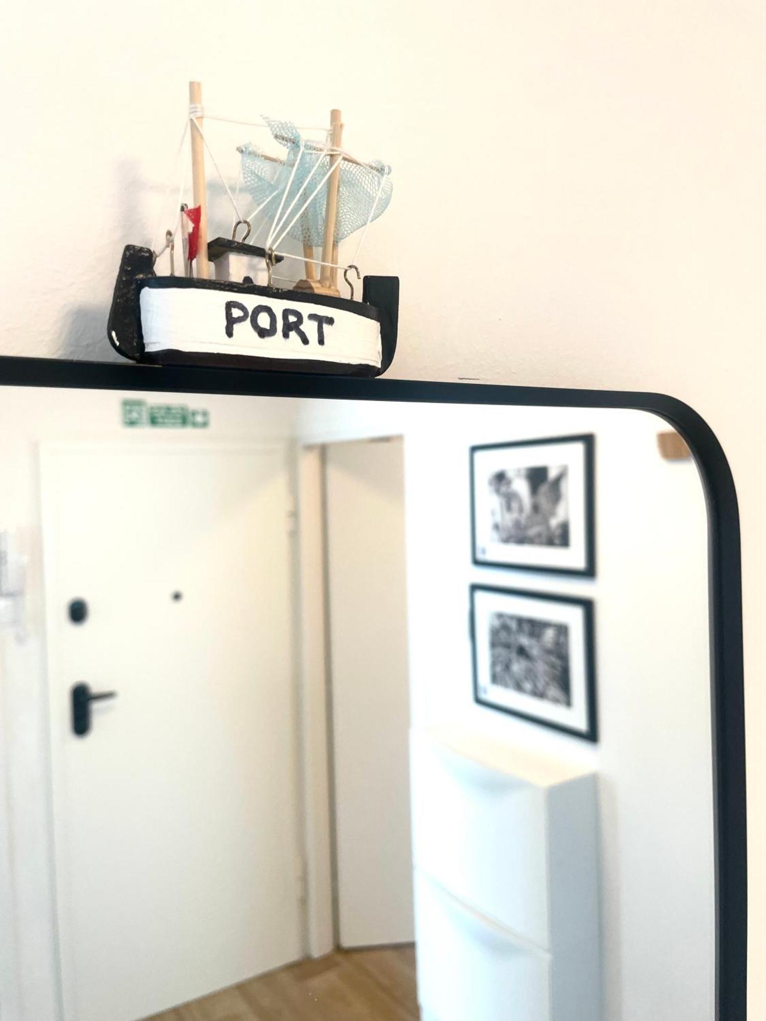 Port Apartment Rijeka Luaran gambar